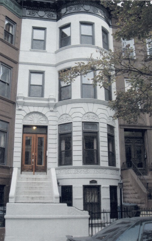 398 Hancock St