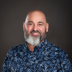 JOHN GLUMAC